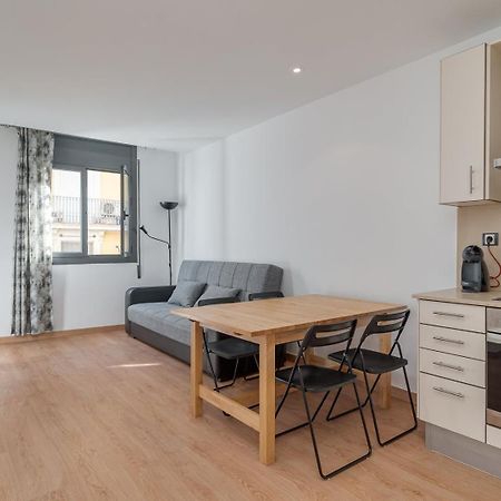 Guestready - Bright Home Near Montjuic Barcelone Extérieur photo